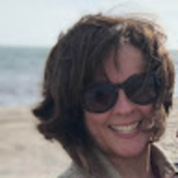 Meet your Posher, Monique - Picture 1 of 1